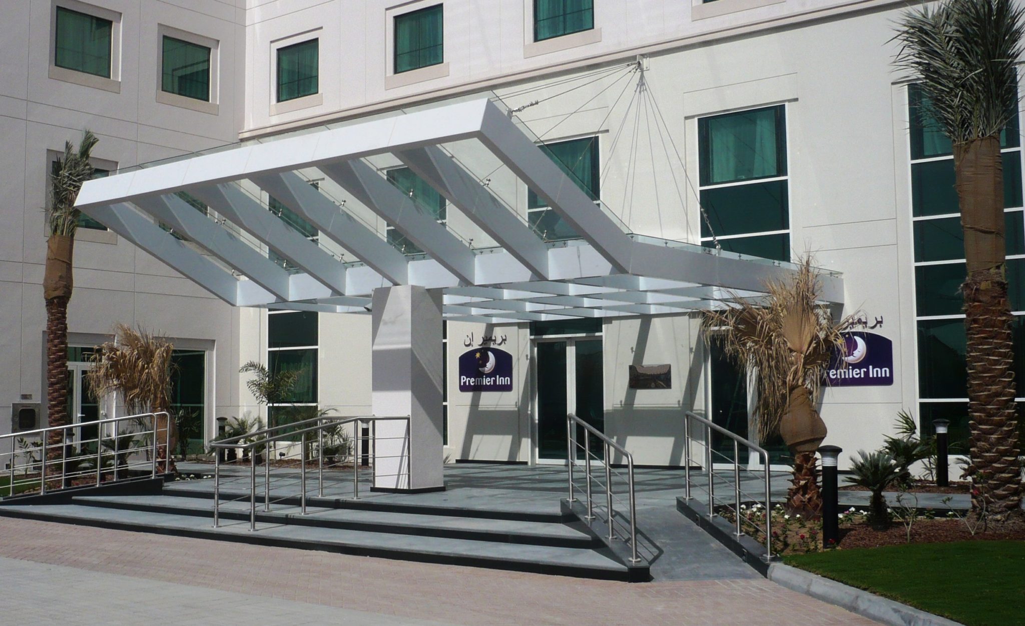 Structural Glazed Canopy Dubai UAE | Golden Tower Metal Industries